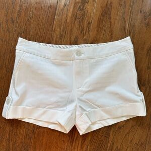 Raven Cuffed Resortwear Shorts Size 4 White